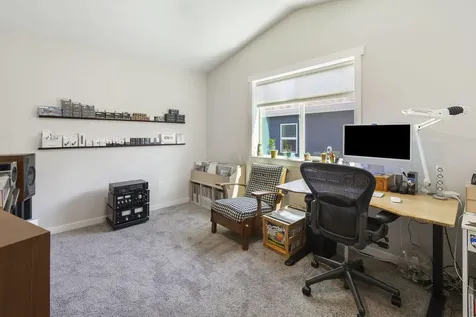 516 SE Gleneden Place Bend OR 97702