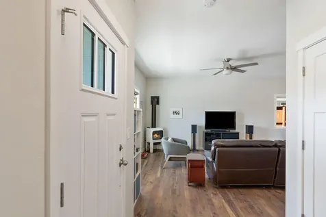 516 SE Gleneden Place Bend OR 97702
