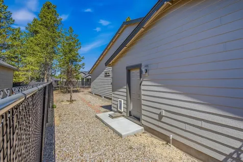 51911 Campfire Drive La Pine OR 97739