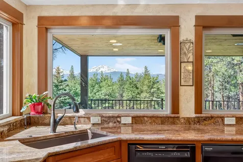 69470 Deer Ridge Road Sisters OR 97759
