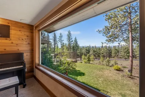 69470 Deer Ridge Road Sisters OR 97759