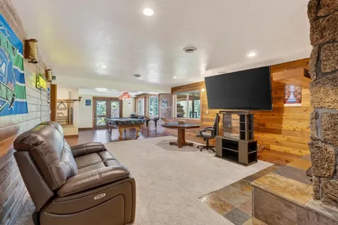 69470 Deer Ridge Road Sisters OR 97759
