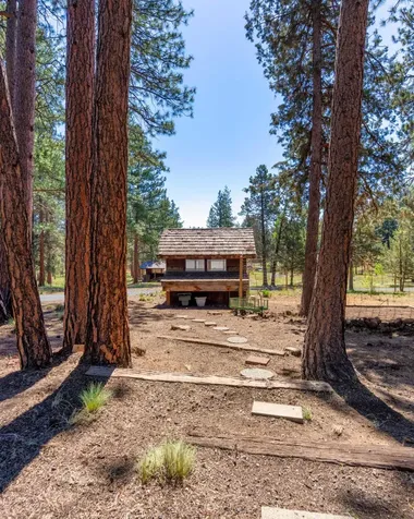 69470 Deer Ridge Road Sisters OR 97759