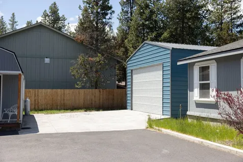 15575 Pinedale Court La Pine OR 97739