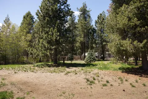 15575 Pinedale Court La Pine OR 97739