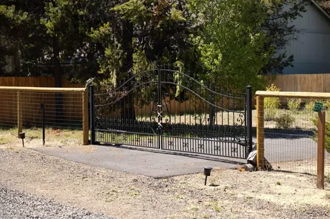 15575 Pinedale Court La Pine OR 97739