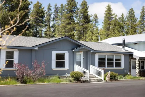 15575 Pinedale Court La Pine OR 97739