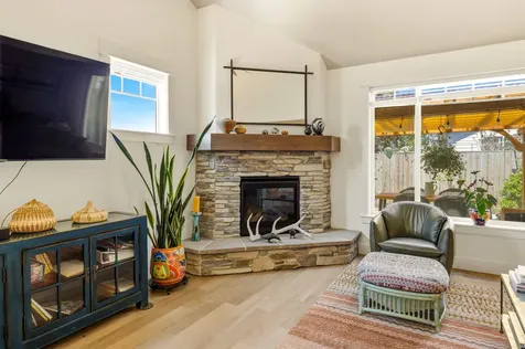 3847 Wyoming Lane Medford OR 97504