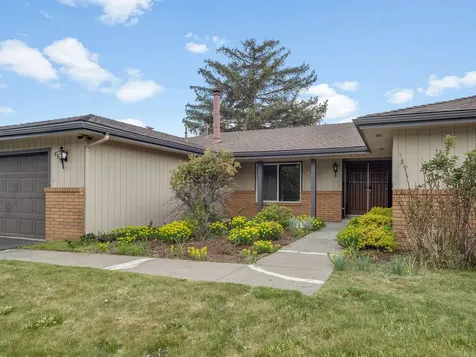 4316 El Cerrito Way Klamath Falls OR 97603