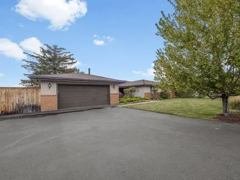 4316 El Cerrito Way Klamath Falls OR 97603
