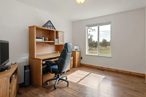 5900 NW 59th Street Redmond OR 97756