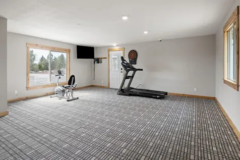 5900 NW 59th Street Redmond OR 97756
