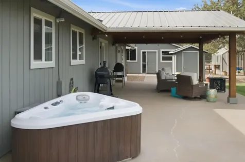 5900 NW 59th Street Redmond OR 97756