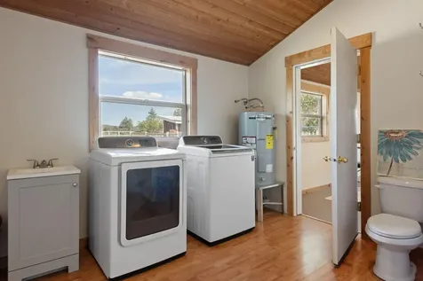 5900 NW 59th Street Redmond OR 97756