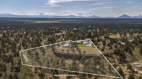 5900 NW 59th Street Redmond OR 97756
