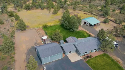 5900 NW 59th Street Redmond OR 97756