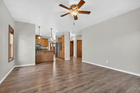 1621 Monarch Lane Medford OR 97504