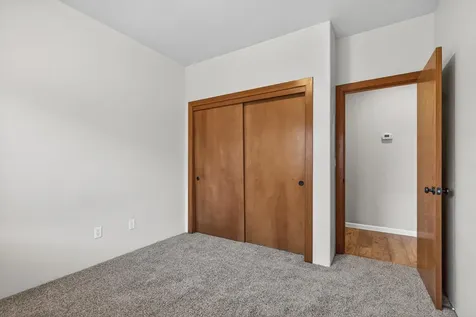1621 Monarch Lane Medford OR 97504