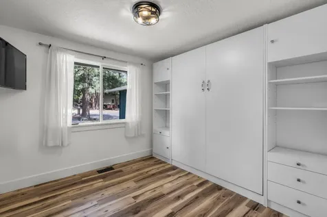 61114 Deer Valley Drive Bend OR 97702