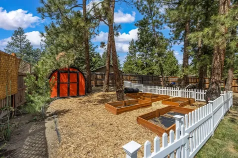61114 Deer Valley Drive Bend OR 97702