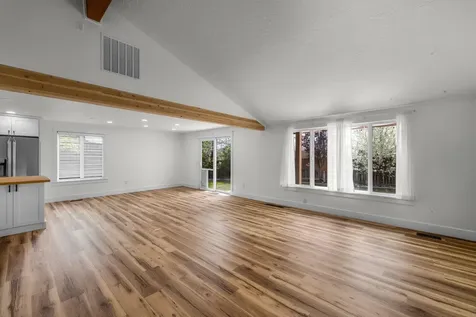 61114 Deer Valley Drive Bend OR 97702