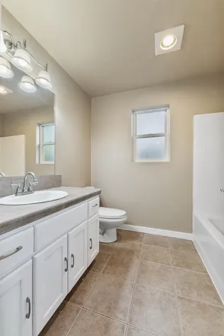 8414 Atlantic Avenue White City OR 97503