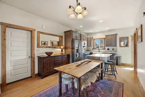 353 E Aspenwood Avenue Sisters OR 97759