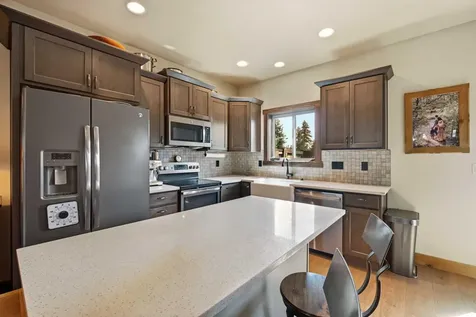 353 E Aspenwood Avenue Sisters OR 97759
