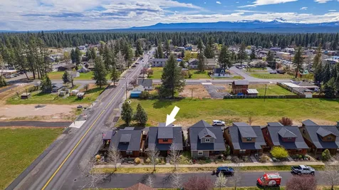 353 E Aspenwood Avenue Sisters OR 97759