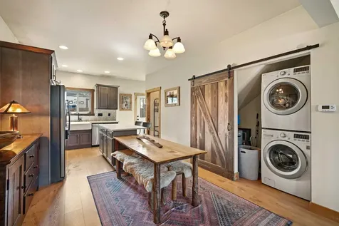353 E Aspenwood Avenue Sisters OR 97759