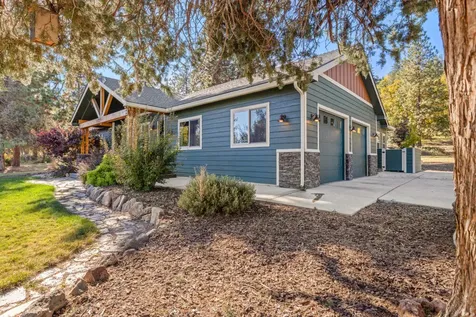 6914 Redstart Road Klamath Falls OR 97601