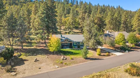 6914 Redstart Road Klamath Falls OR 97601