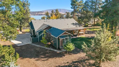 6914 Redstart Road Klamath Falls OR 97601