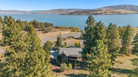 6914 Redstart Road Klamath Falls OR 97601