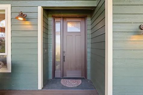 6914 Redstart Road Klamath Falls OR 97601