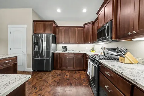 1956 Layla Drive Medford OR 97501
