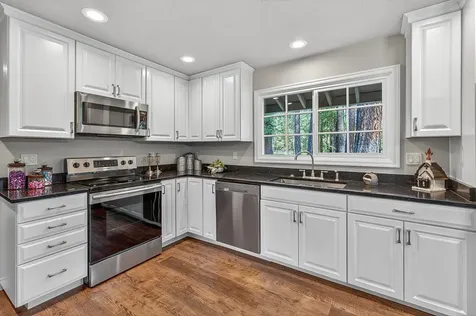 26308 SW Metke Lane Camp Sherman OR 97730