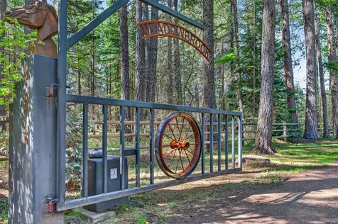 26308 SW Metke Lane Camp Sherman OR 97730