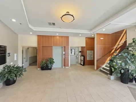 198 Commercial Street SE Salem OR 97301