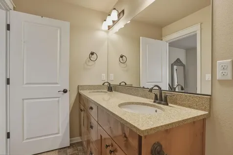 3410 SW 28th Street Redmond OR 97756