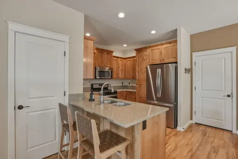 3410 SW 28th Street Redmond OR 97756