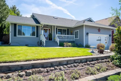 1886 NE Curtis Drive Bend OR 97701