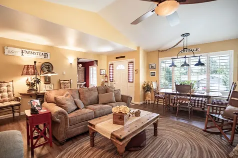 1886 NE Curtis Drive Bend OR 97701