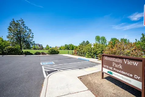 1886 NE Curtis Drive Bend OR 97701