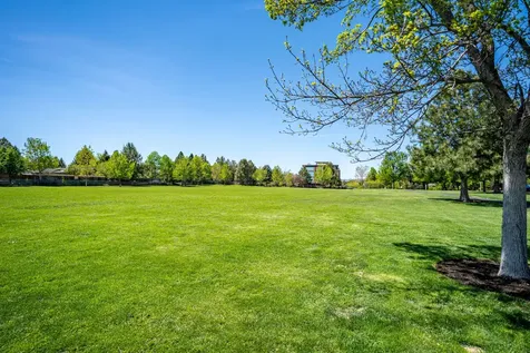1886 NE Curtis Drive Bend OR 97701