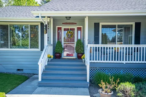 1886 NE Curtis Drive Bend OR 97701