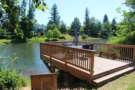 350 Beechwood Drive Grants Pass OR 97526