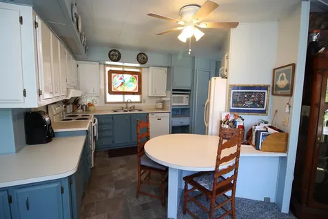 350 Beechwood Drive Grants Pass OR 97526