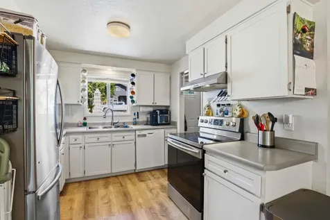 2190 Crestbrook Road Medford OR 97504