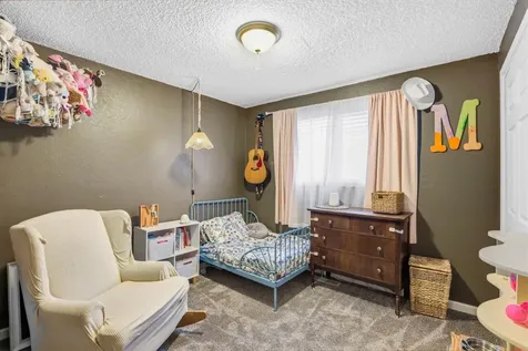 2190 Crestbrook Road Medford OR 97504